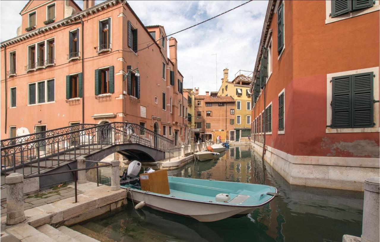 Sandalo Venice